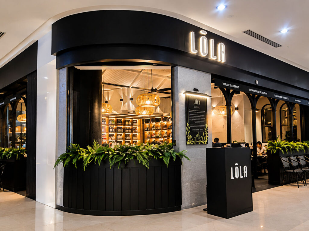 LOLA-Arca-Facade-2